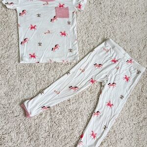 Kyte Baby Girl Pajamas Set size‎ 2t Pink White Unicorn Print in Play Condition